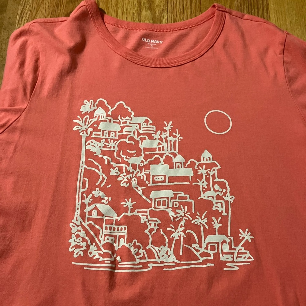 Old Navy Peach Scenic Graphic Tee